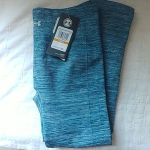 UA NWT Threadbone Crop workout leggings